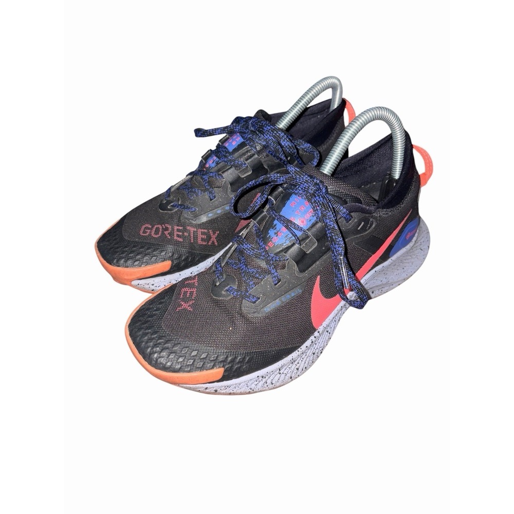 Nike Pegasus Trail 3 Gore-TexBlack Lapis Bright Mango Womens Size 7.5